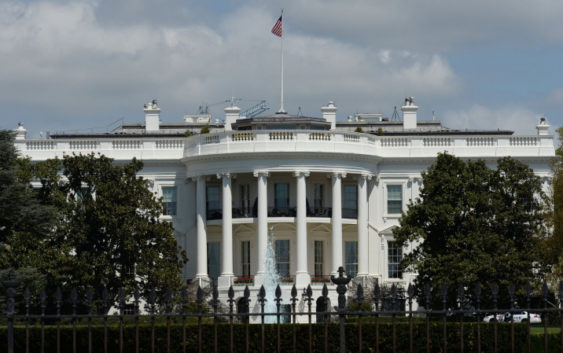 Спустя 250 лет в США появился государственный язык
