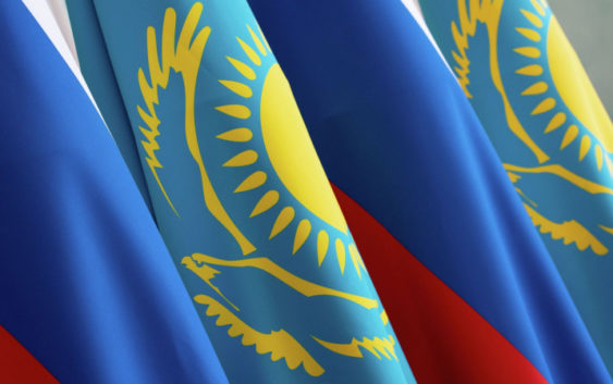 «Три кита» для нового импульса сотрудничества Казахстана и России назвал эксперт на ПМЭФ