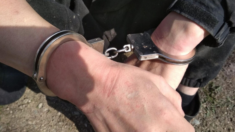 В Алматинской области задержали мужчину, сбежавшего из-под стражи прямо из здания суда